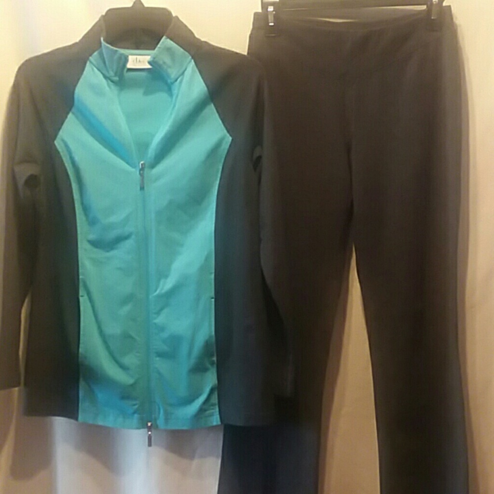 Duo-stretch active wear set